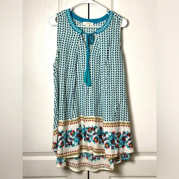 Umgee White Tunic with Teal Accents and Multicolor Floral Border - Picture 2 of 11